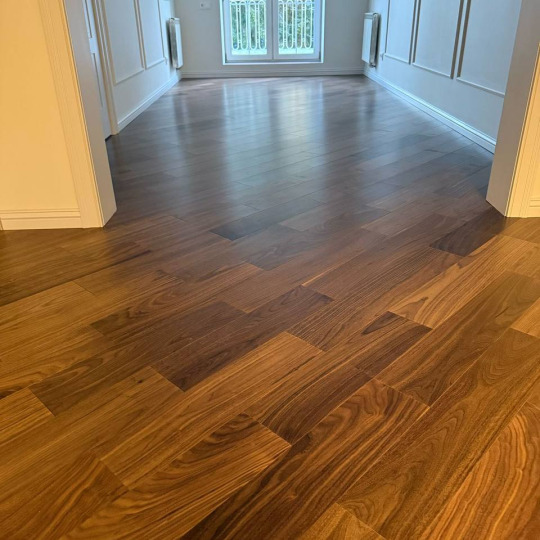 Инженерная доска HM Flooring Палуба Орех Американский Селект (Walnut) лак Орех Американский Селект (Walnut) лак 14х150х400-1500 - фото 1