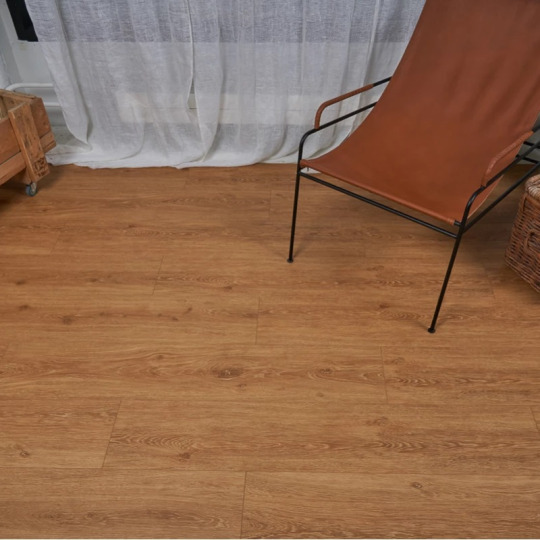 Кварц виниловый ламинат Vinilam Cork 10080V фаска Дуб Мейс
- фото 4