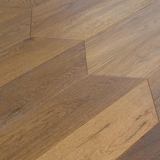 Паркет ёлка Marco Ferutti Louvre Дуб Suntans АВC - фото 1