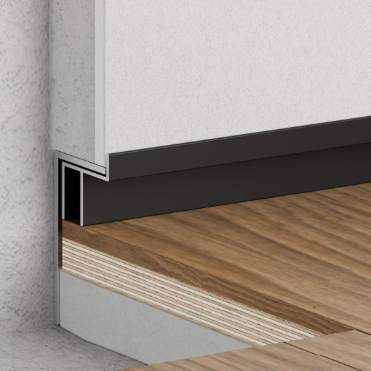 Плинтус Ликорн Скрытый С-11.2.3 Без подсветки Чёрный - фото 1