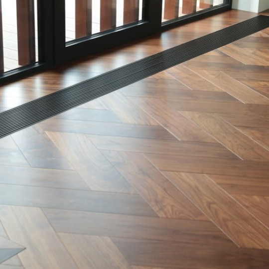 Паркет ёлка HM Flooring Итальянская ёлка Орех американский (Diamond) - фото 2