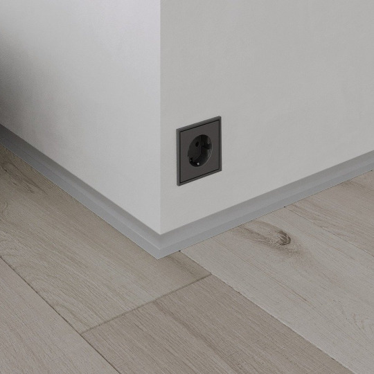 Микроплинтус Ликорн Скрытый С-05.25.2 L Серебристый - фото 4