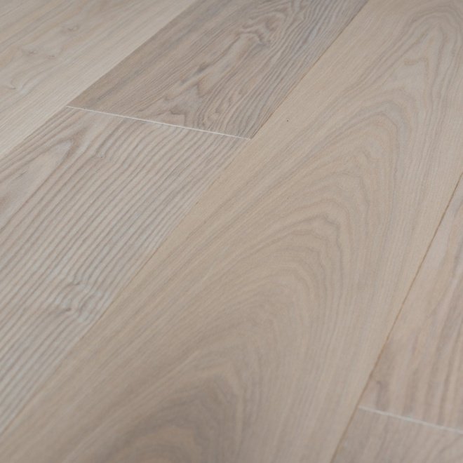 Массивная доска Amber Wood Amber Wood Ясень Белая ночь

 



 Ясень Белая ночь 18х120х300-1800 - фото 2