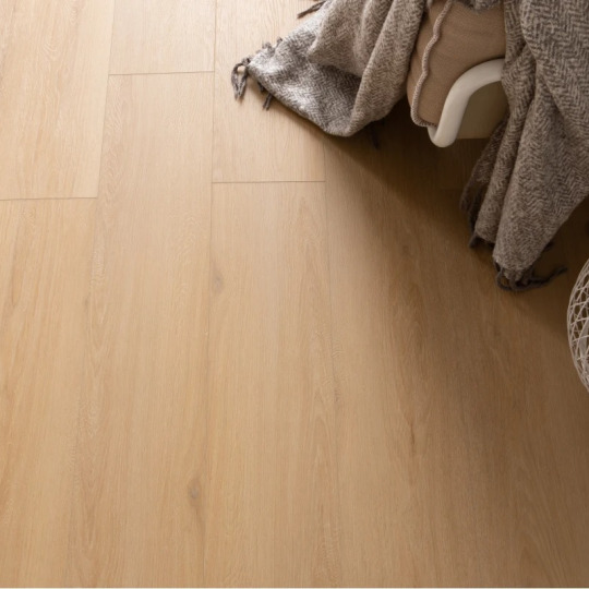 Кварц виниловый ламинат Vinilam Cork 10110V фаска Дуб Рошфор
- фото 1