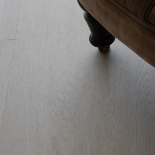 Кварц виниловый ламинат Vinilam ВИНИЛПОЛ SPC click 8855 -EIR Дуб Равенна
- фото 4