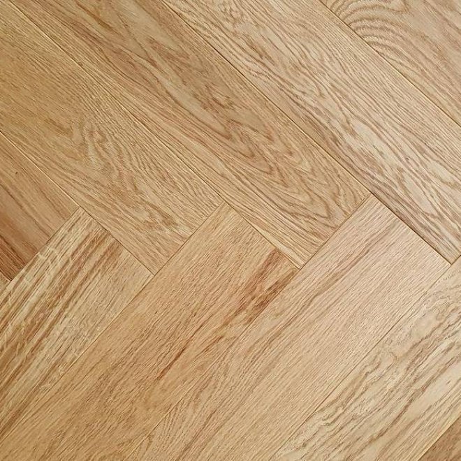 Паркет ёлка Golden Wood HDF ёлка Дуб Медовый

Натур 
Лак УФ
12.2 мм - фото 1