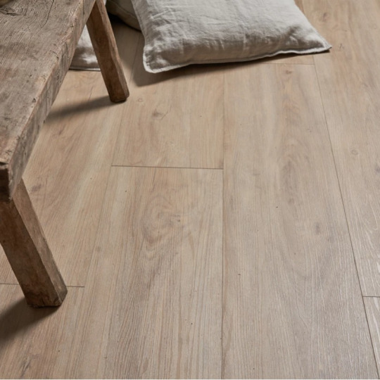 Кварц виниловый ламинат Vinilam Cork 10099V фаска Дуб Батис
- фото 4