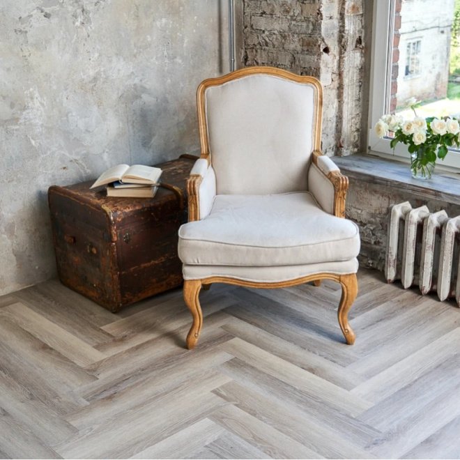 Кварц виниловый ламинат Vinilam Parquet Herringbone IS11122 Паркет Эрмитаж - фото 1