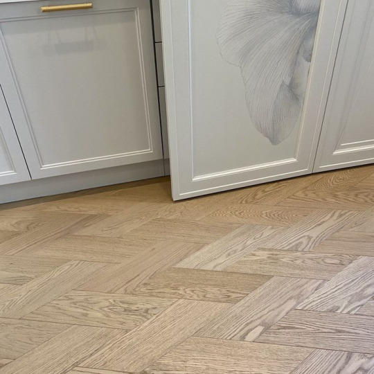 Инженерная доска Mazarri Итальянская елка светлый дуб без градиента - фото 2