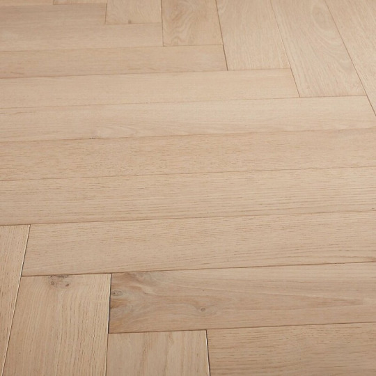 Паркет ёлка Amber Wood Дуб Бесцветный Натур - фото 2