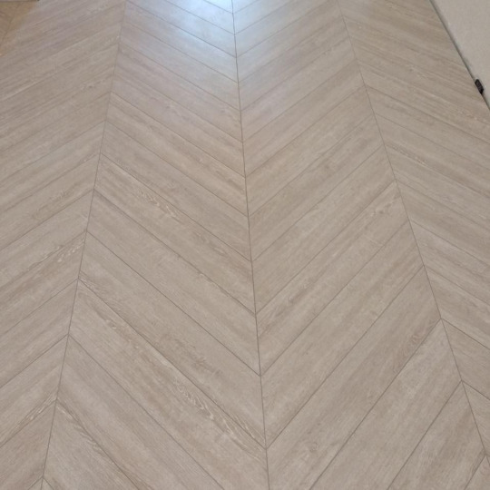 Ламинат CBM Ostrost Ostrost 501A/С Дуб Дие 501A/С Дуб Дие 12х129.3х729.6 - фото 10