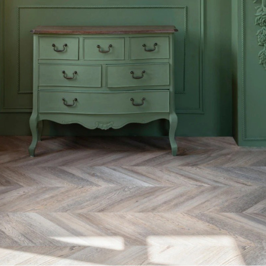 Кварц виниловый ламинат Vinilam Parquet Chevron Glue RI153616CL4 Шеврон Шампань клеевой
- фото 2