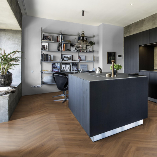 Виниловая плитка Kahrs Redwood CHW 120  - фото 3