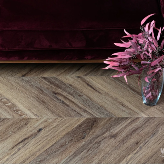 Кварц виниловый ламинат Vinilam Parquet Chevron I107516 Шеврон Лувр
- фото 4