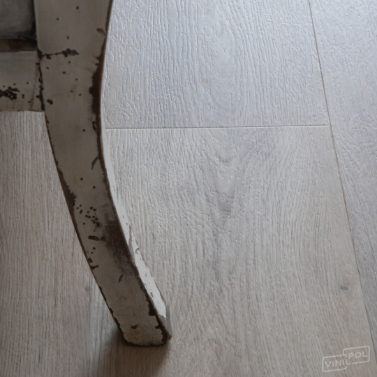 Кварц виниловый ламинат Vinilam ВИНИЛПОЛ Glue 8844 -EIR Дуб Мира клеевой
- фото 13