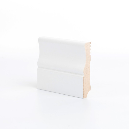 Плинтус Ликорн МДФ Грунтованный Р 14.82.16 - фото 1