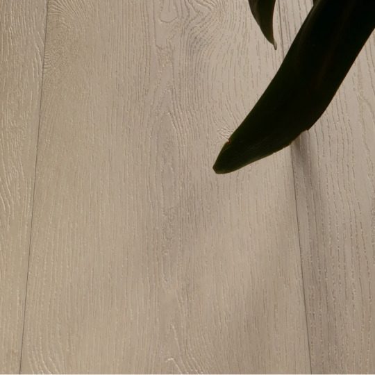 Кварц виниловый ламинат Vinilam Cork 10120V фаска Дуб Намюр
- фото 2