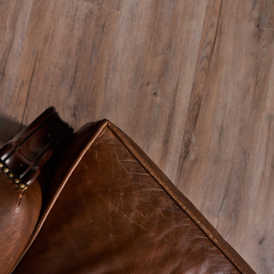 Кварц виниловый ламинат Vinilam КЕРАМО 8870 -EIR Дуб Женева
- фото 6