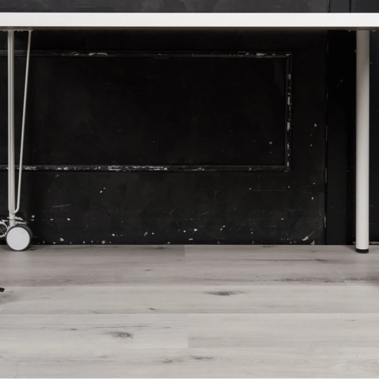 Кварц виниловый ламинат Vinilam Cork 10064 Дуб Гент
- фото 4