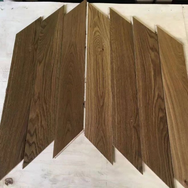 Паркет ёлка HM Flooring Дуб Décor-18
Натур 
Лак УФ
14 мм - фото 2