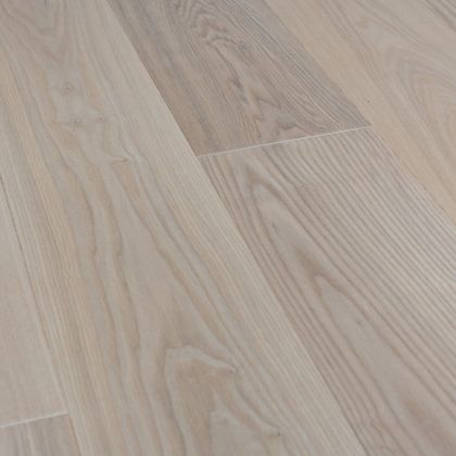 Amber Wood Ясень Белая ночь 18х90х300-1200