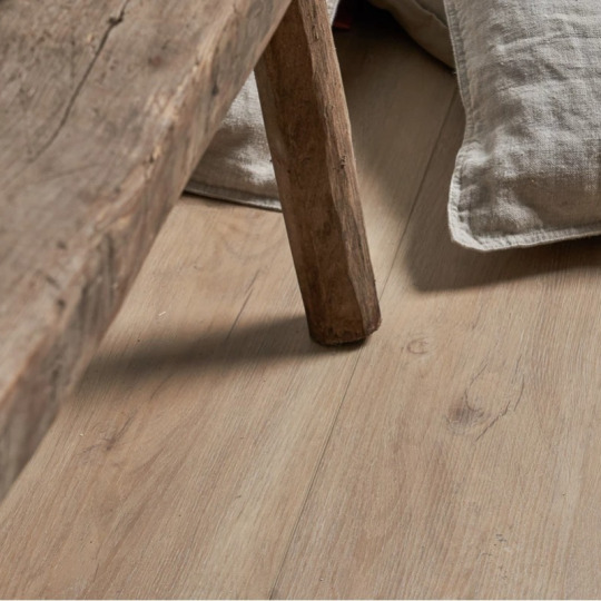 Кварц виниловый ламинат Vinilam Cork 10099V фаска Дуб Батис
- фото 5