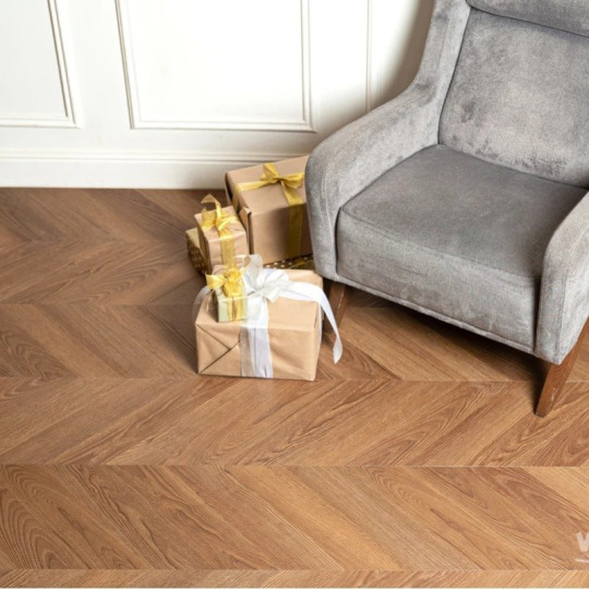 Кварц виниловый ламинат Vinilam Parquet Chevron Glue I1651102 Шеврон Плезир клеевой
- фото 1
