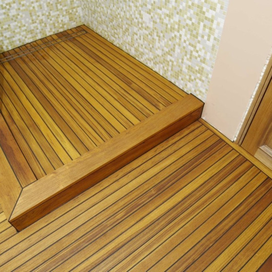 Паркет для ванной Тик с герметиком Sika (масло) Тик с герметиком Sika (масло) 12x70x300-1200 - фото 1