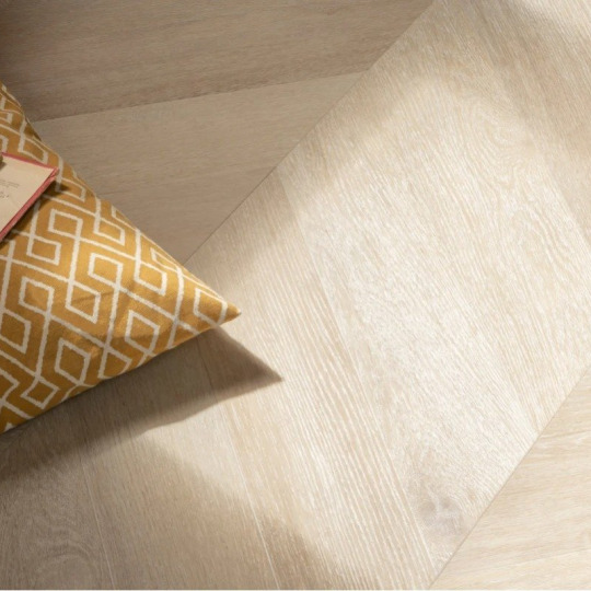 Кварц виниловый ламинат Vinilam Parquet Chevron Glue RI4445118CL4 Шеврон Сезар клеевой
- фото 1