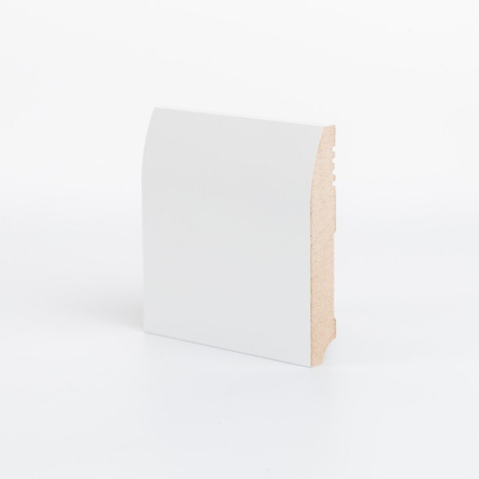 Плинтус Ликорн МДФ Грунтованный Р 20.100.16 - фото 1