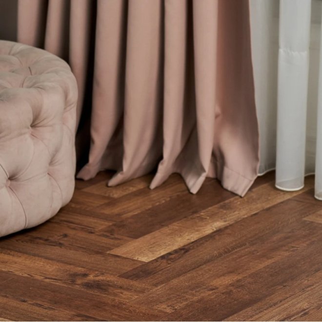 Кварц виниловый ламинат Vinilam Parquet Herringbone IS11177 Паркет Версальский - фото 1