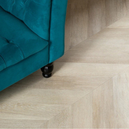 Кварц виниловый ламинат Vinilam Parquet Chevron Glue RI4445118CL4 Шеврон Сезар клеевой
- фото 4