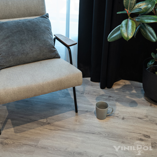 Кварц виниловый ламинат Vinilam ВИНИЛПОЛ Glue 7897 -EIR Дуб Неаполь клеевой
- фото 3