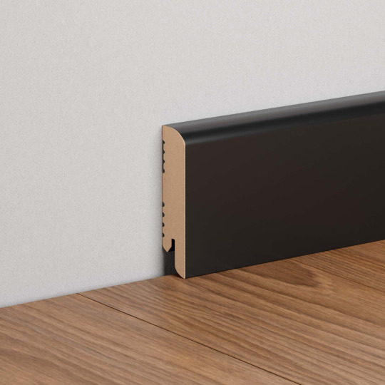 Плинтус Ликорн МДФ Цветной K-02 Глубокий черный - фото 1