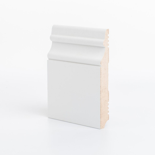 Плинтус Ликорн МДФ Грунтованный Р 24.127.16 - фото 1