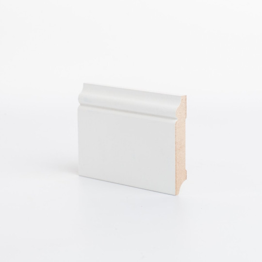 Плинтус Ликорн МДФ Грунтованный Р 17.70.12 - фото 1