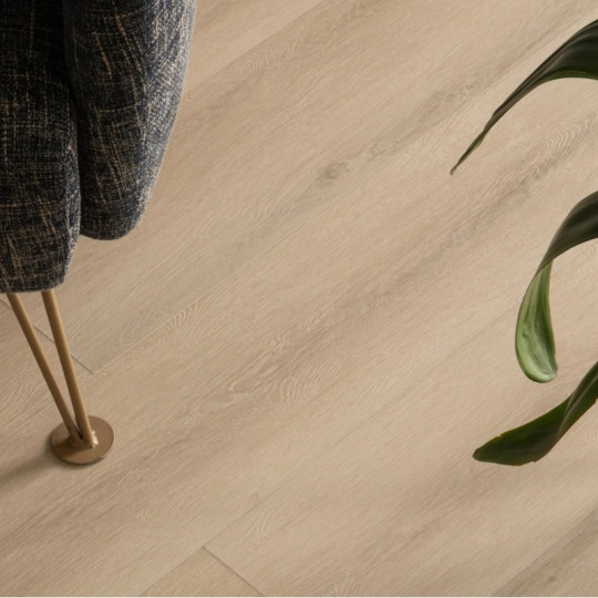 Кварц виниловый ламинат Vinilam Cork 10120V фаска Дуб Намюр
- фото 11