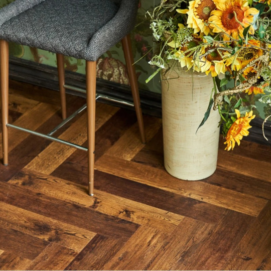 Кварц виниловый ламинат Vinilam Parquet Herringbone Glue GD11155 Паркет Парижский клеевой
- фото 1