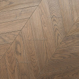 Паркет ёлка Greenline  3106 Дуб Fumo французская 3106 Дуб Fumo 15х110х590 - 