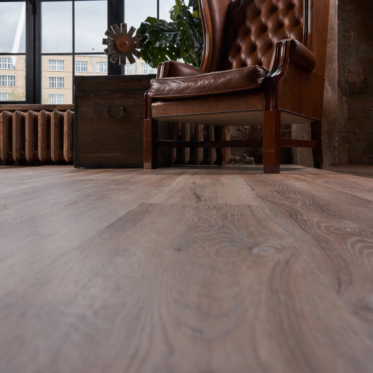 Кварц виниловый ламинат Vinilam КЕРАМО 8870 -EIR Дуб Женева
- фото 8