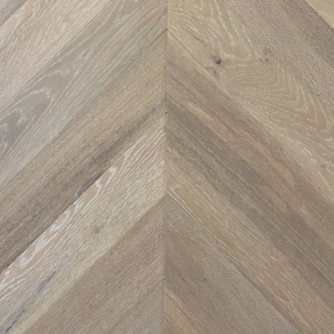 Паркет ёлка Wood Bee Chevron Дуб Crema (Крема) - фото 1