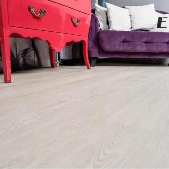 Кварц виниловый ламинат Vinilam Cork 10077 Дуб Линтер
- фото 4