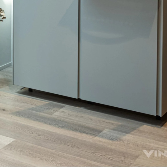 Кварц виниловый ламинат Vinilam ВИНИЛПОЛ SPC click 7894 -EIR Дуб Рим
- фото 6