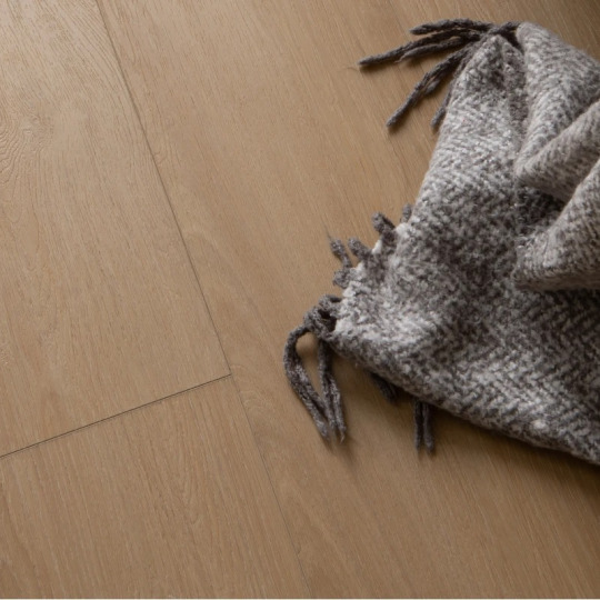 Кварц виниловый ламинат Vinilam Cork 10110V фаска Дуб Рошфор
- фото 8