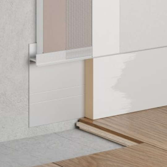 Плинтус Ликорн Скрытый С-02.2.1 Серебристый блестящий - фото 5