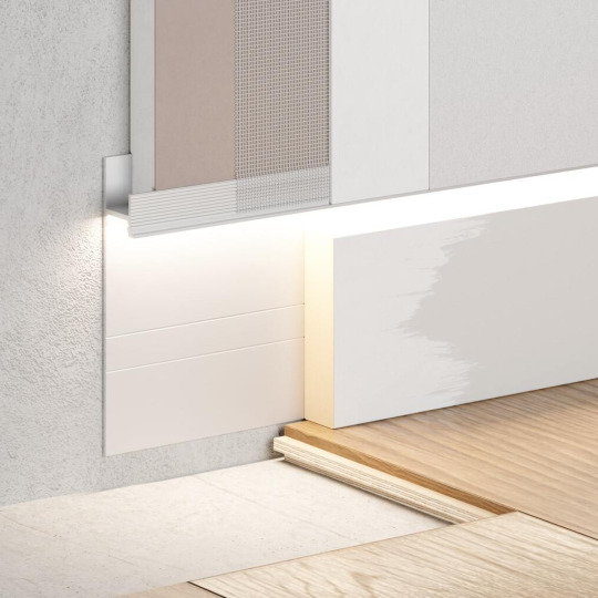 Плинтус Ликорн Скрытый С-02.2.2 Серебристый матовый - фото 5