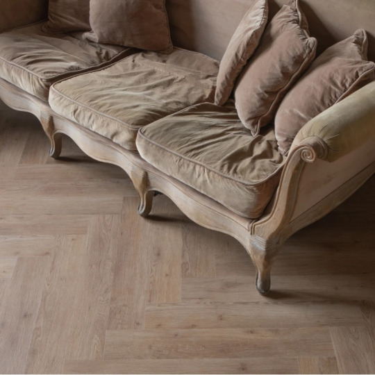 Кварц виниловый ламинат Vinilam ВИНИЛПОЛ Herringbone 9965 Паркет Бруно
- фото 9