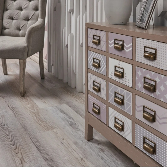 Кварц виниловый ламинат Vinilam Ceramo Wood 4949 Сосна Андер
- фото 2